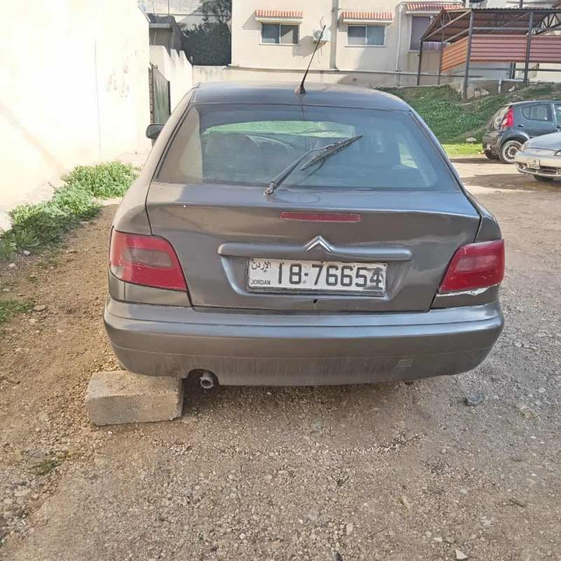 ستروين للبيع المستعجل المركبه بحاجه لصيانه