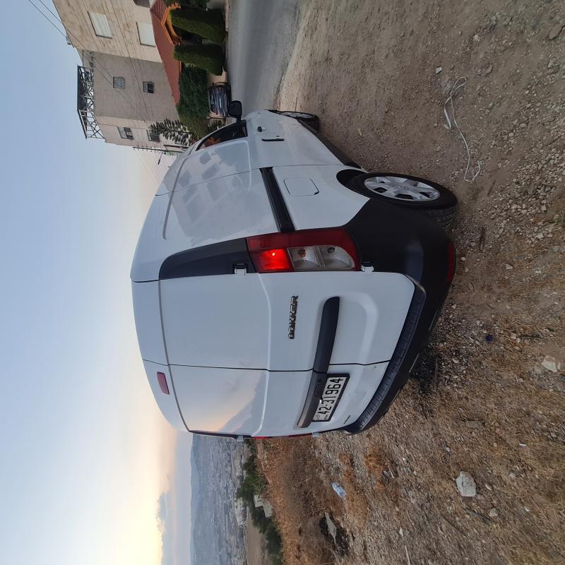 سياره رينو دوكر 2015 ثلاجه