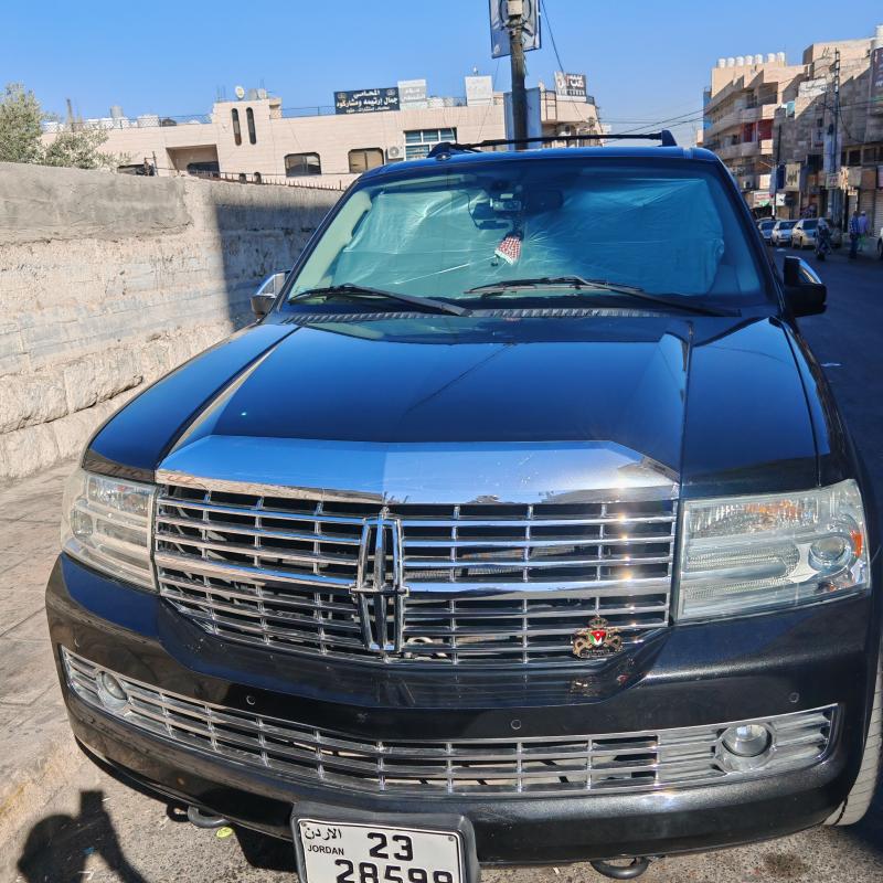 لينكولن navigator 2011 للبيع او البدل