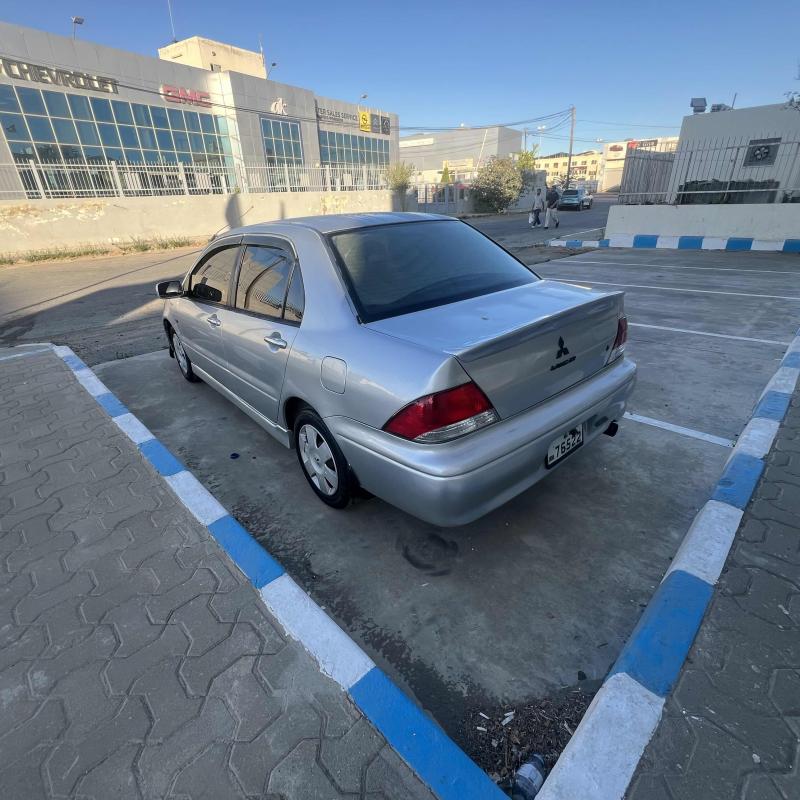 متسوبيشي لانسر رالي ارت 