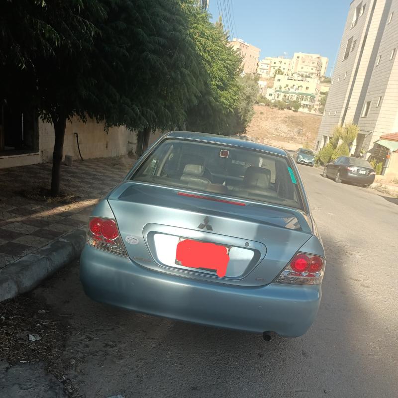 سيارة لانسر 2004