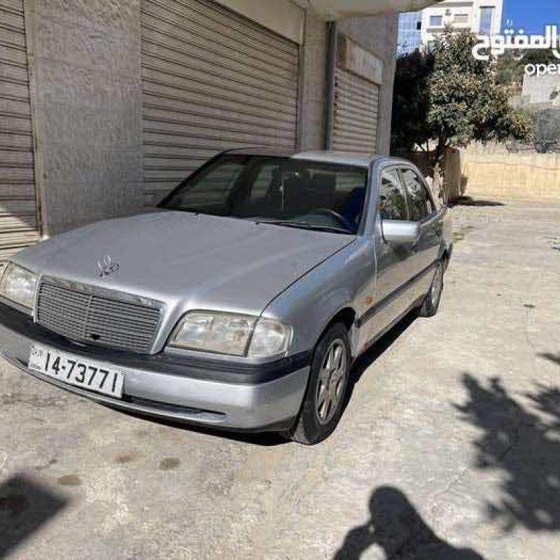 مرسيدس c200