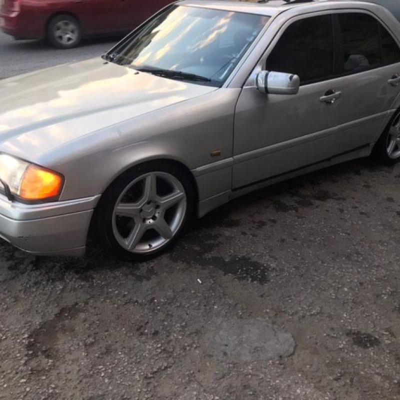 مرسيدس 1995 c180