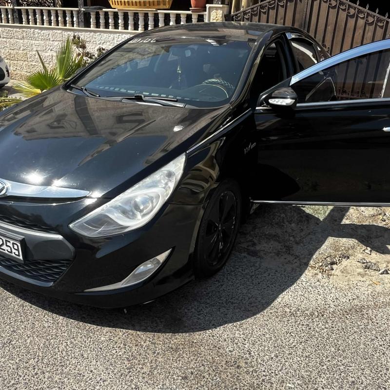 سوناتا للبيعللاتصال 0777772587