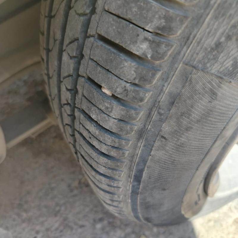 باص موتسوبيشي موديل 87