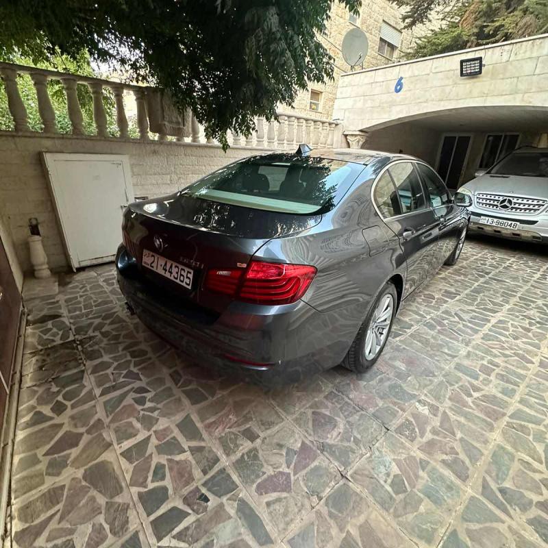BMW 520 ٢٠١٦