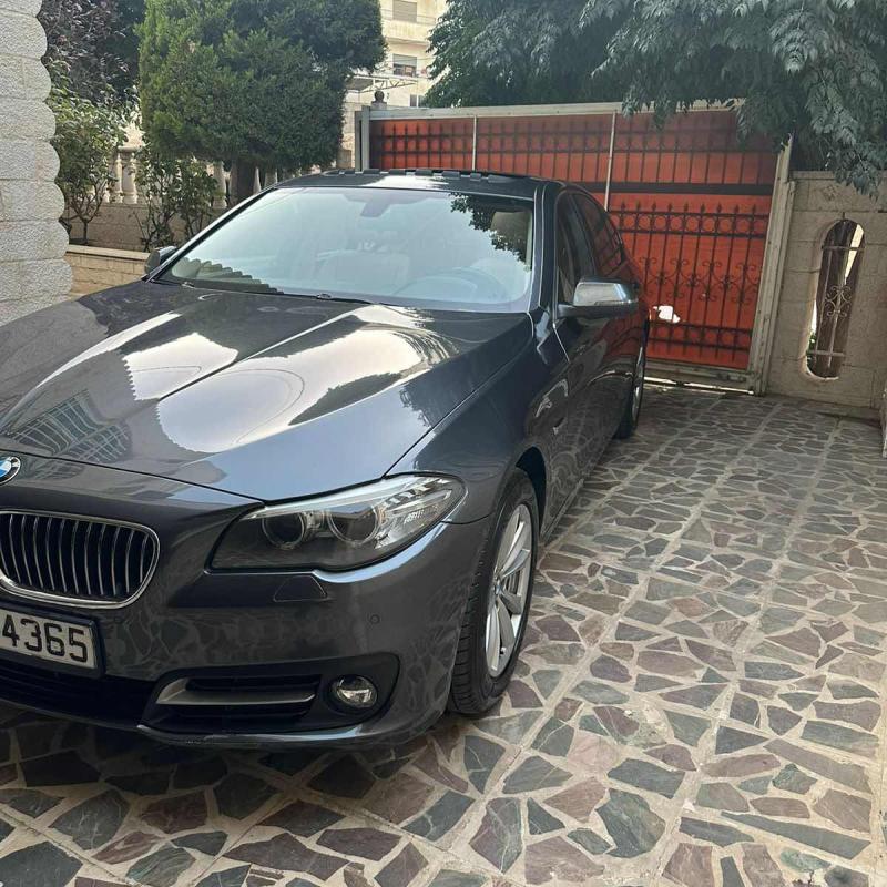 BMW 520 ٢٠١٦