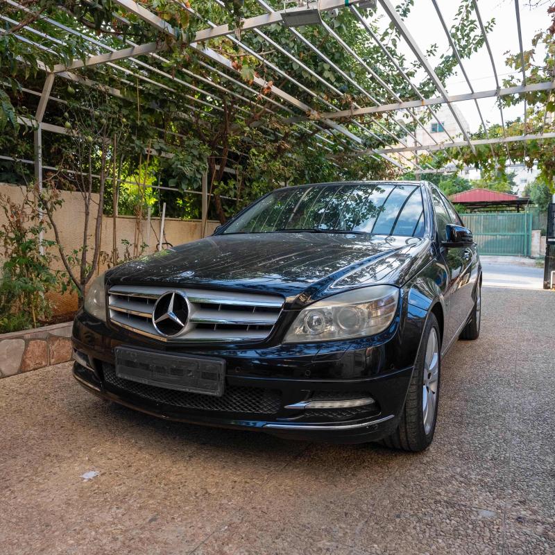 Mercedes Benz C180 2011 للبيع