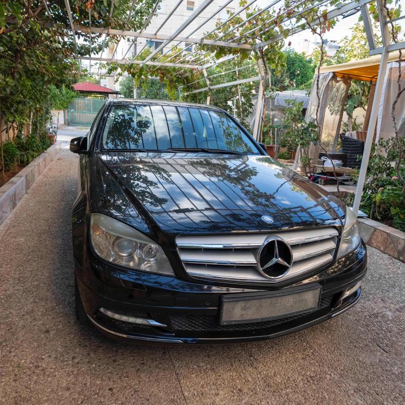 Mercedes Benz C180 2011 للبيع