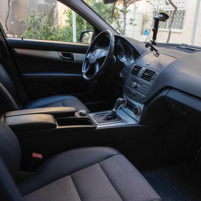 Mercedes Benz C180 2011 للبيع