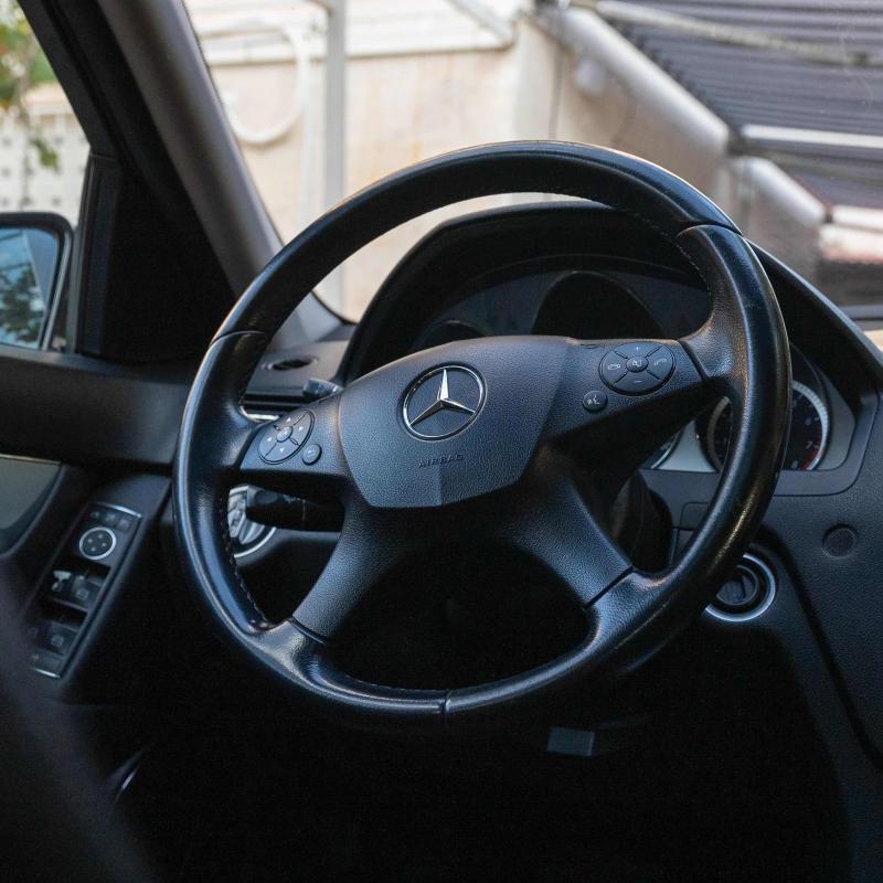 Mercedes Benz C180 2011 للبيع
