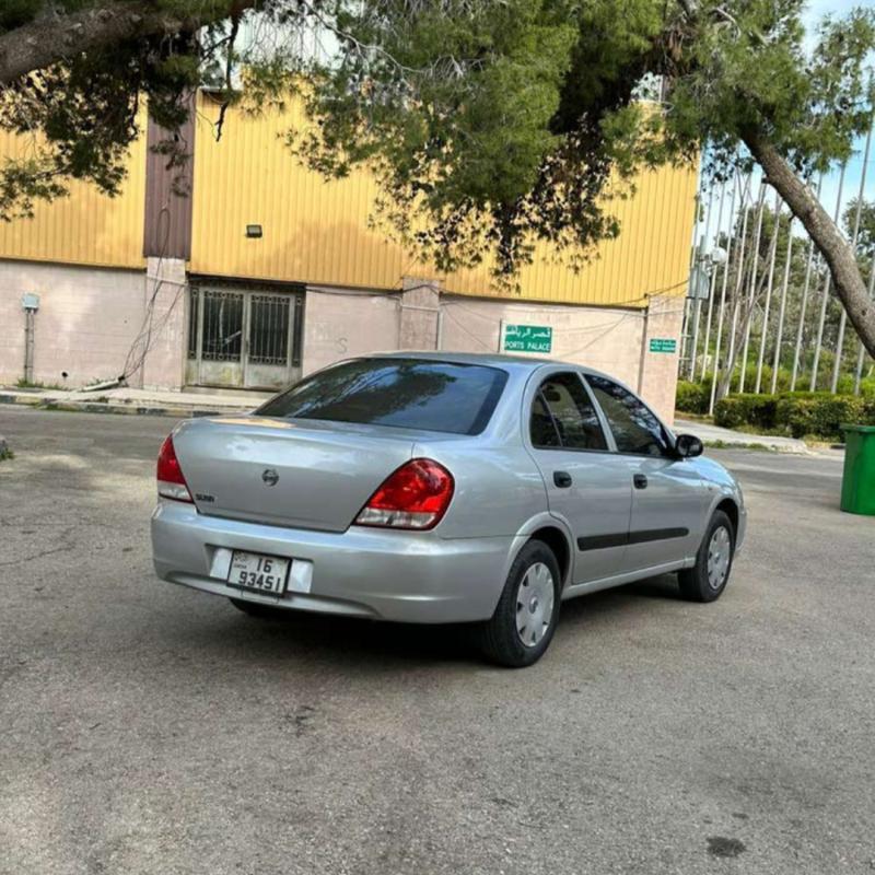 سياره للبيع