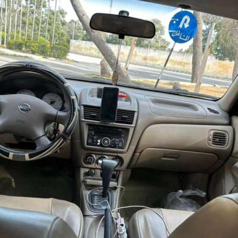 سياره للبيع