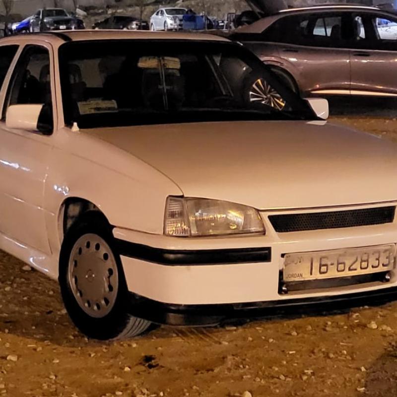 اوبل كاديت هاتشباك موديل ١٩٩١