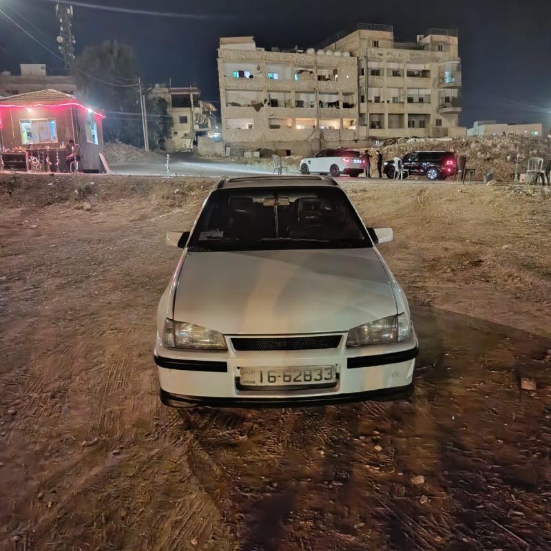 اوبل كاديت هاتشباك موديل ١٩٩١