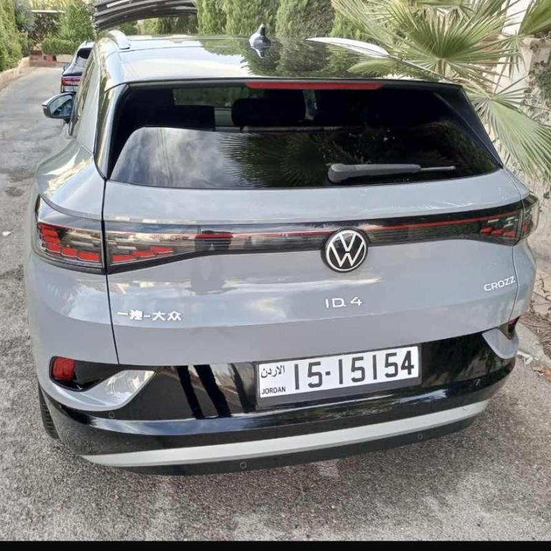 ID4 pro piano black 2021