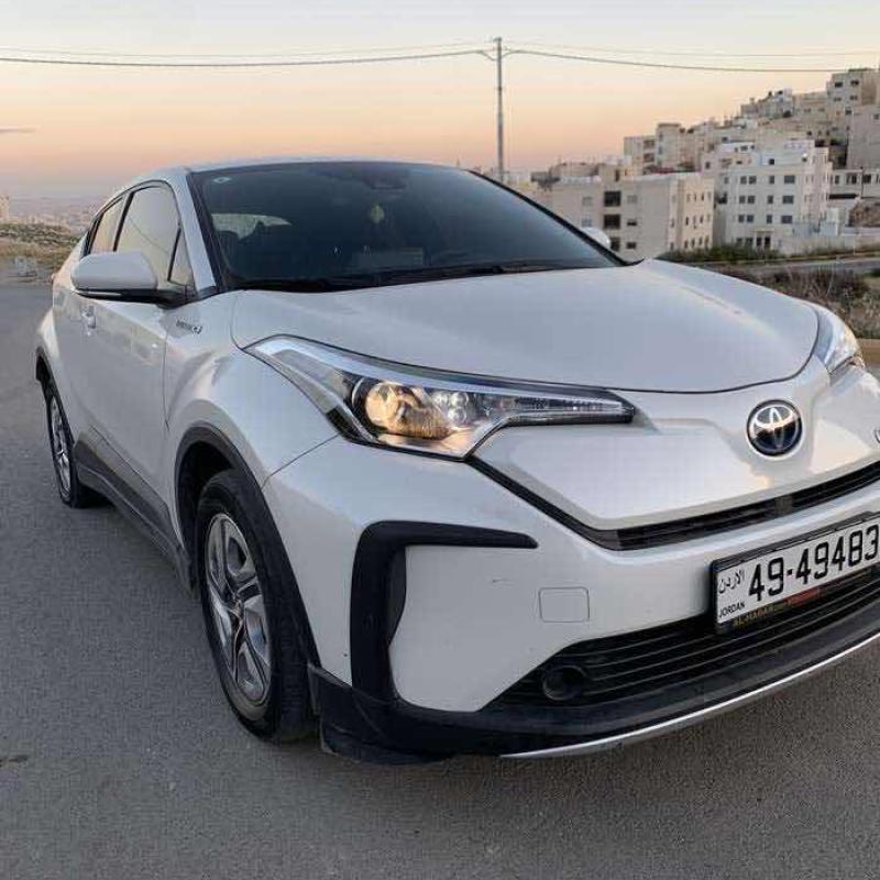 TOYOTA IZOA CHR 2020