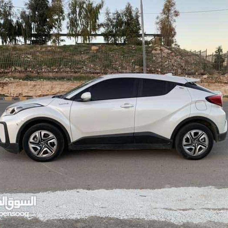 TOYOTA IZOA CHR 2020
