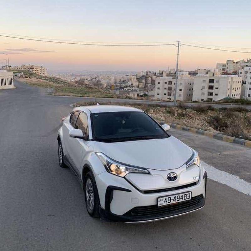 TOYOTA IZOA CHR 2020