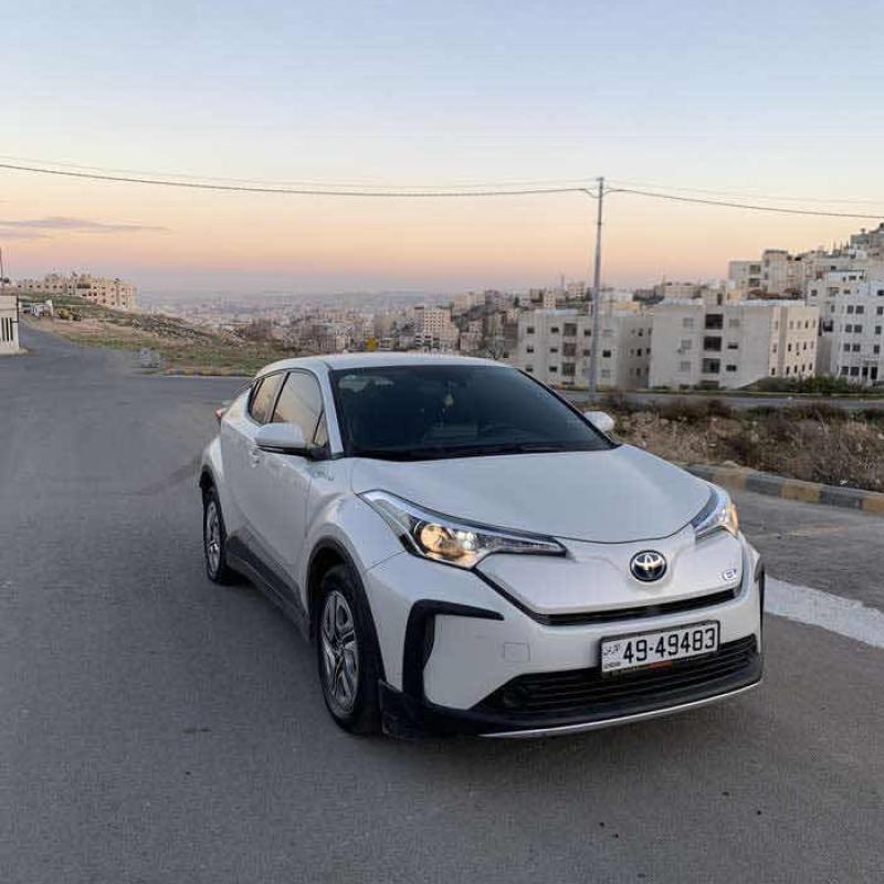 TOYOTA IZOA CHR 2020
