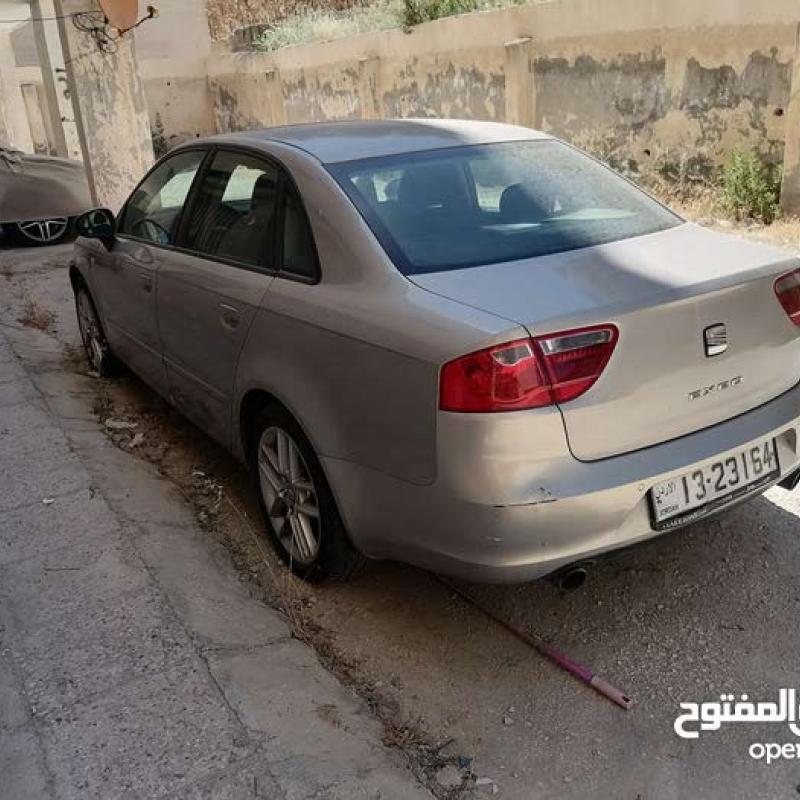 سيات اكسيو 2011 للبيع