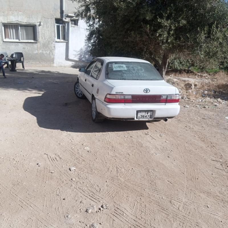 تويوتا كورولا موديل 93 للبيع او البدل 