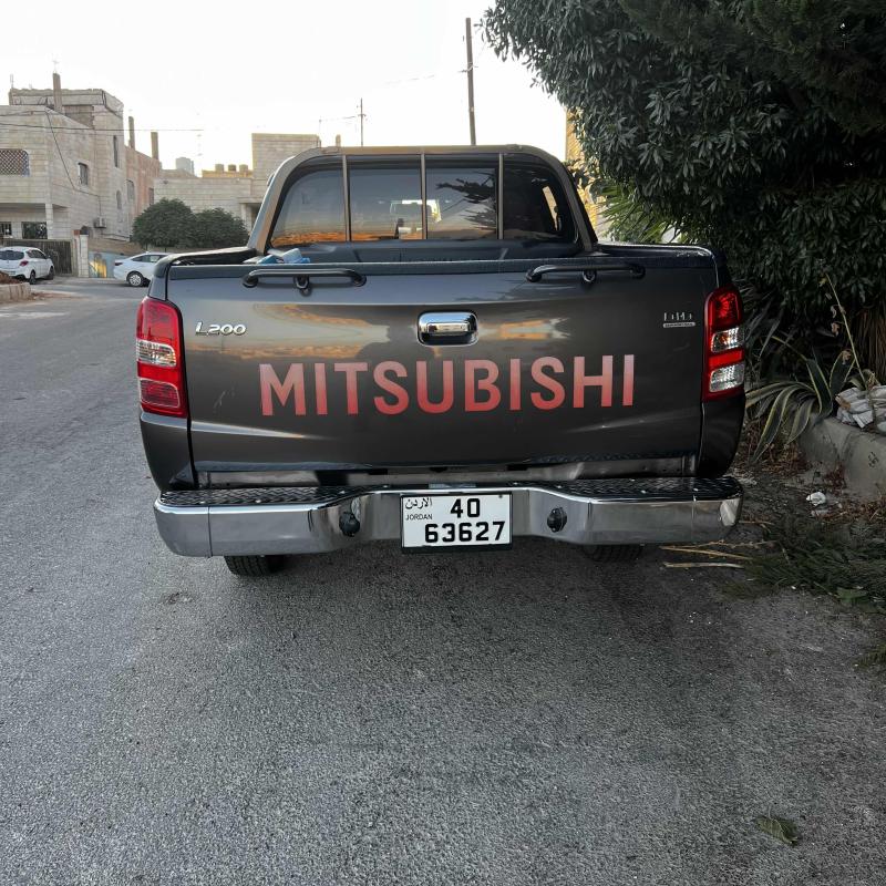 بكب متسوبيشي ٢٠١٨ abs و وسائد هوائية 