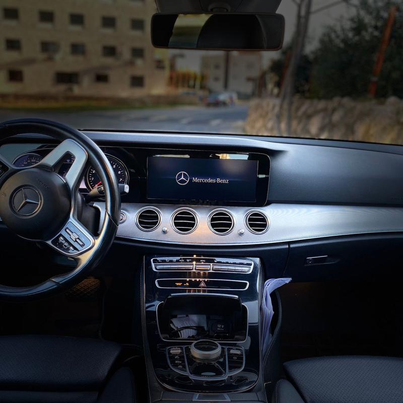 سيارة مرسيدس E200 بحاله الوكاله للبيع