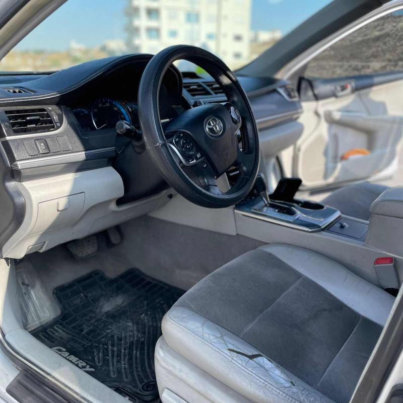 Toyota Camry 2012