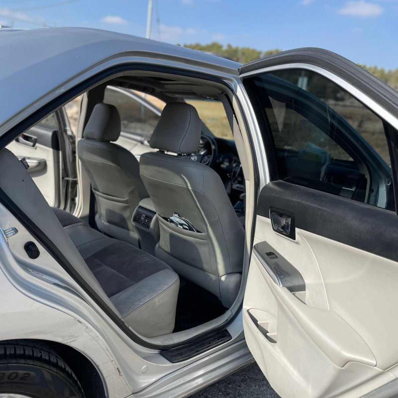 Toyota Camry 2012