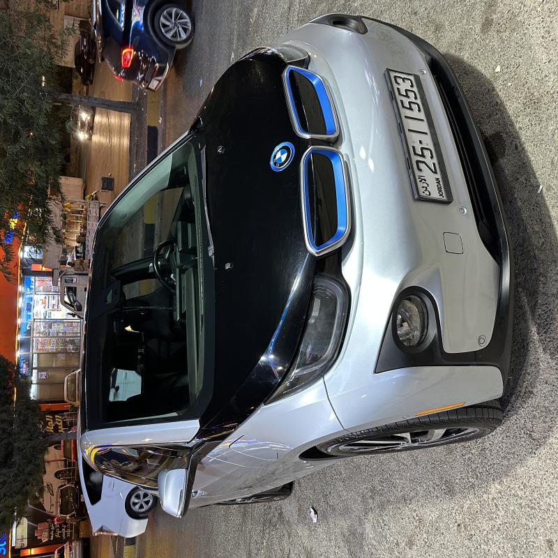 BMW i3 كهرباء و بنزين