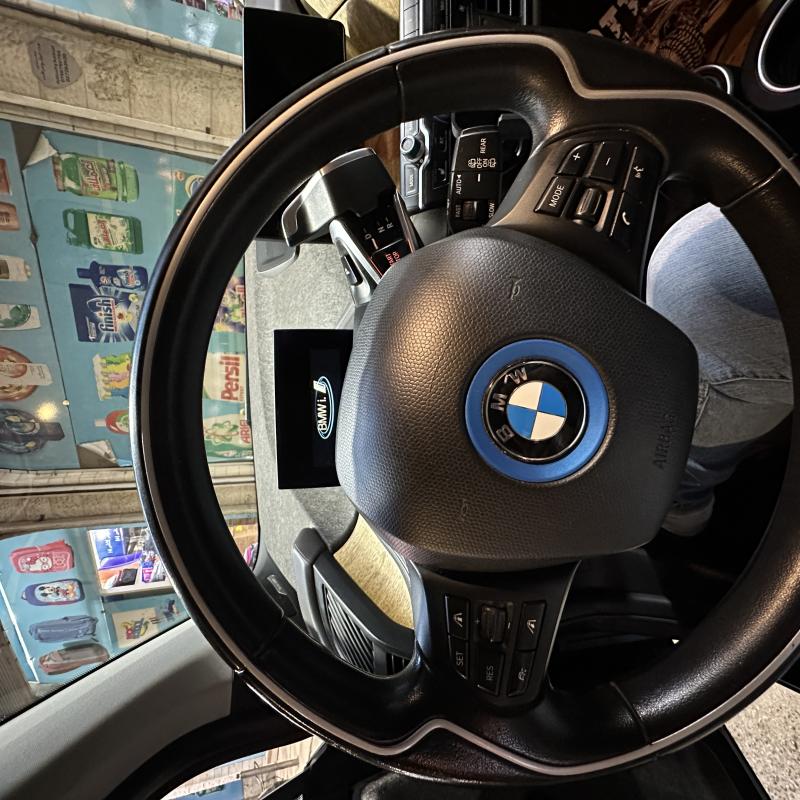 BMW i3 كهرباء و بنزين