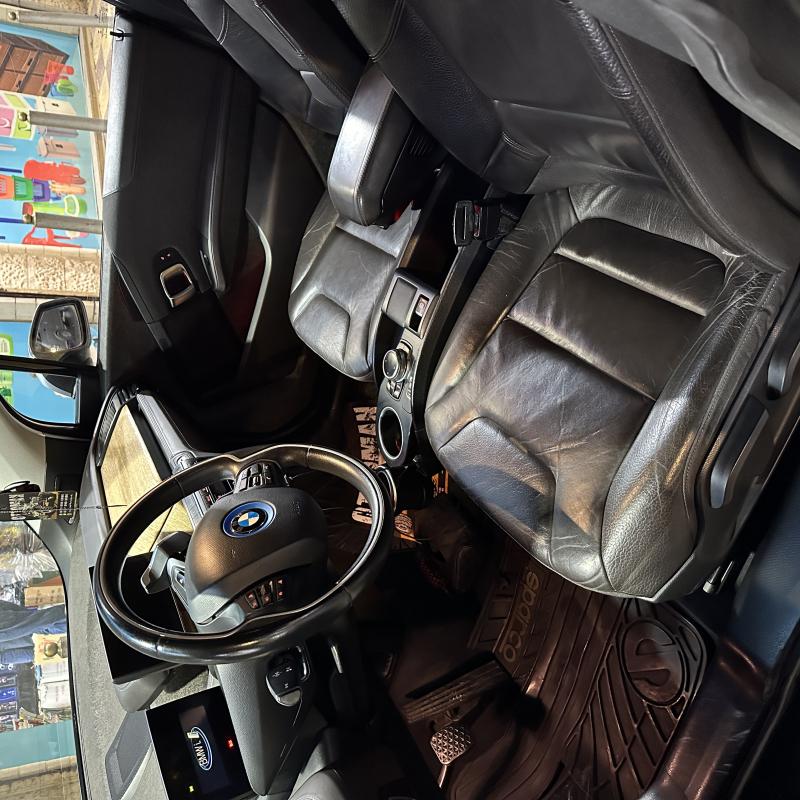 BMW i3 كهرباء و بنزين