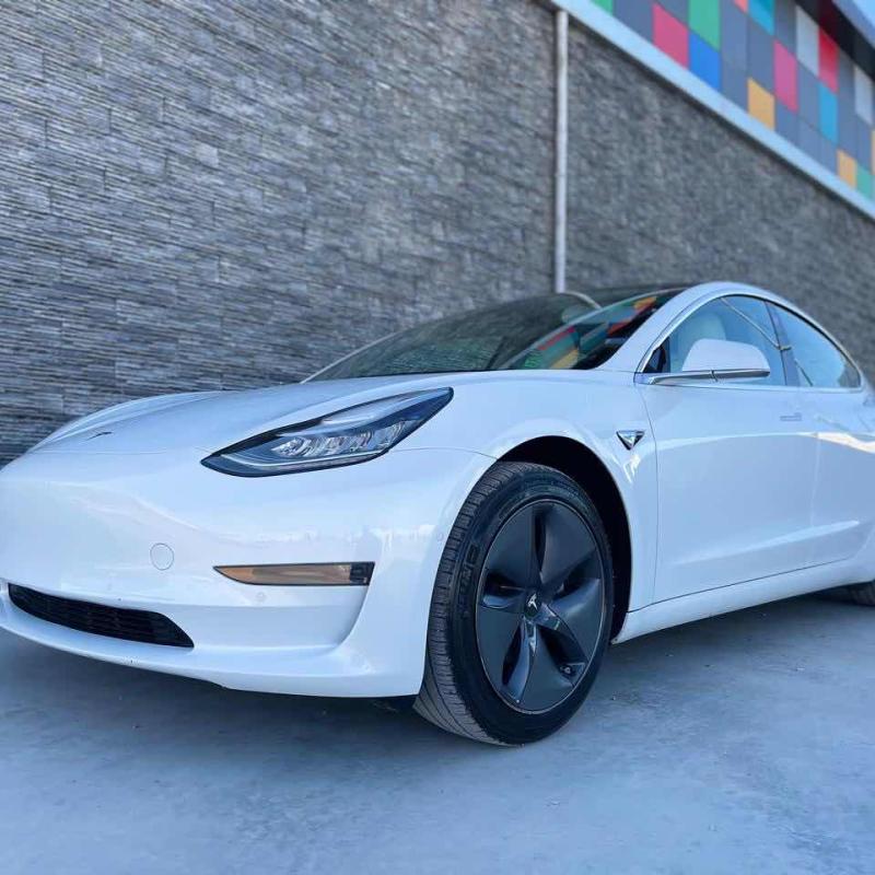Tesla model 3 sp 2020