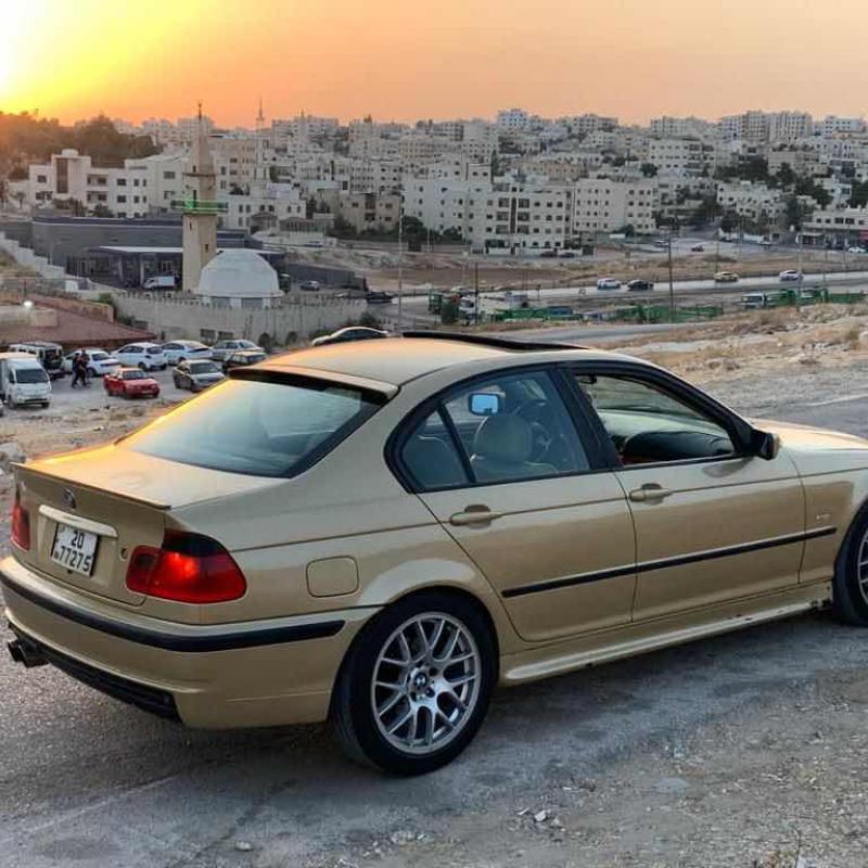 سياره للبيع بي ام e46
