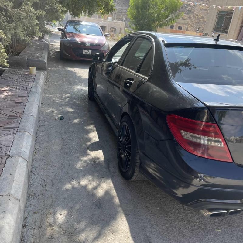 عبدون 