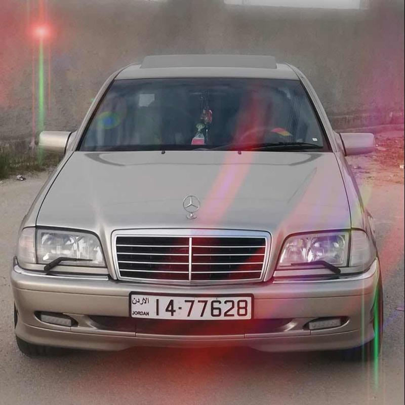 مرسيدس C200
