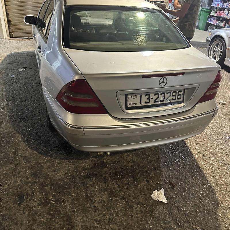 مرسيدس c200