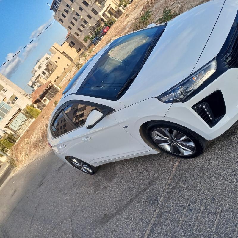 اربد بيت راس