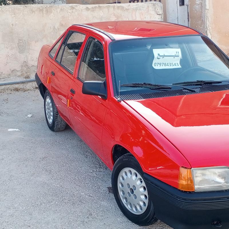 اوبل كاديت 86قير اتوماتيك متور 16كربريتر