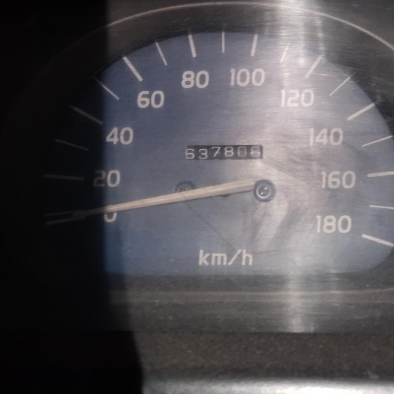 بكم تيوتا هايلوكس غمارتين موديل :2003ع