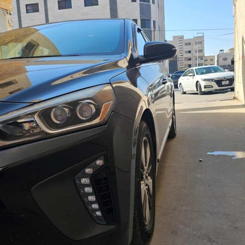 هونداي ايونك بلج ان 