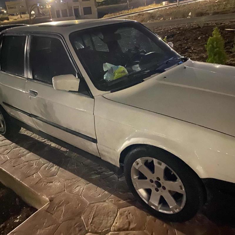 BMW E30 