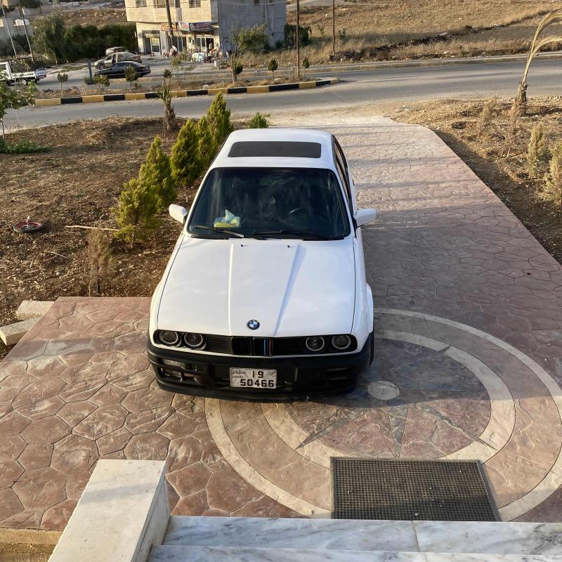 BMW E30 