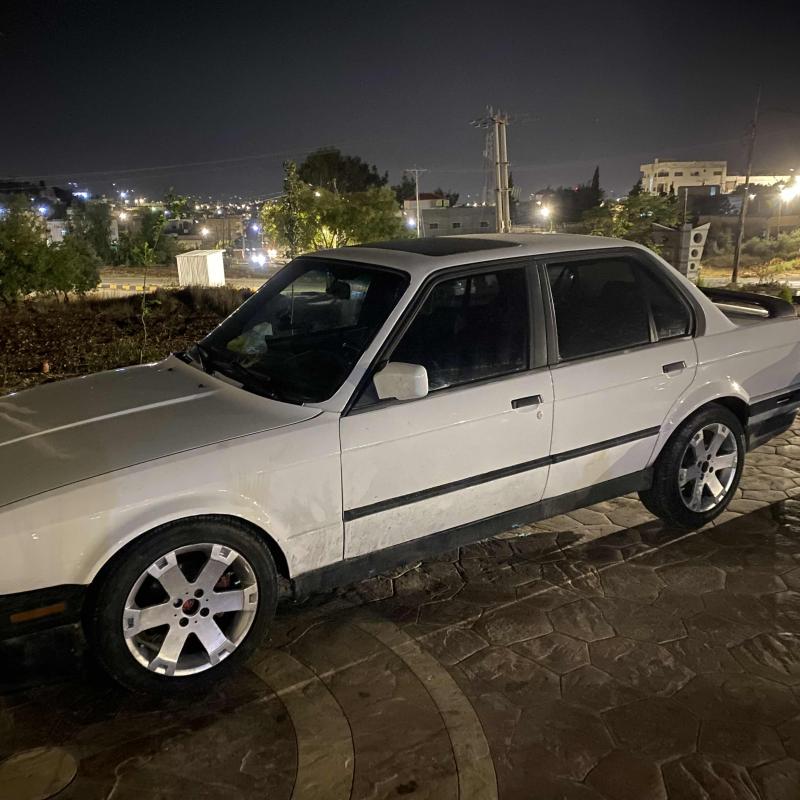 BMW E30 