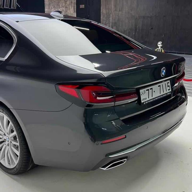 BMW 530E luxury line Abu Khader 
