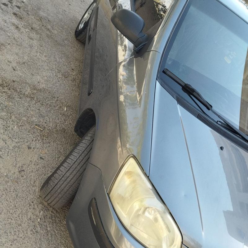 هيونداي جيتز 2005 للبيع