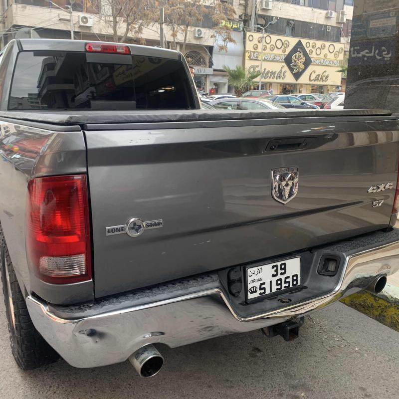 عمان . شارع عبدالله غوشه 