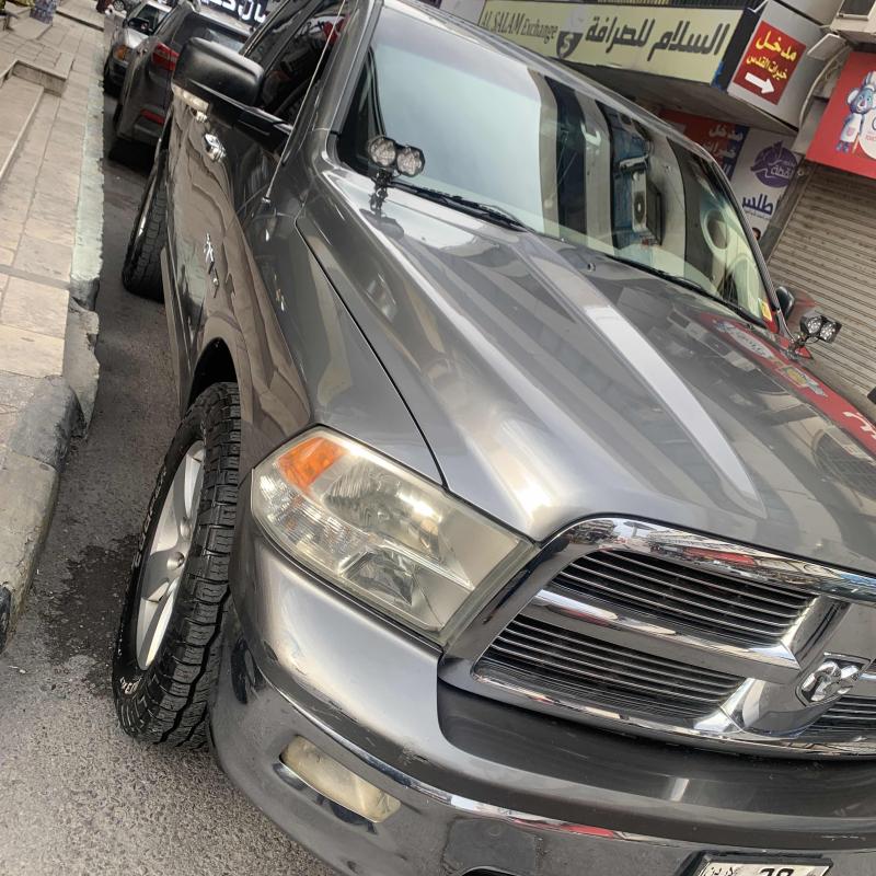 عمان . شارع عبدالله غوشه 