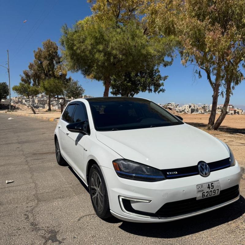 Car for sale e golf  2016